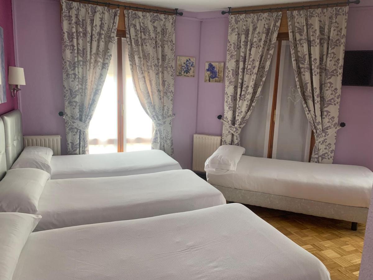 Hostal Docar Лерма Экстерьер фото